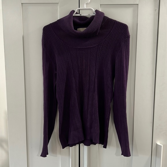 Turtleneck in royal purple - Picture 2 of 6